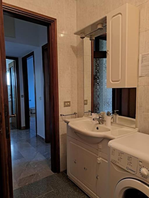 Guest House Lory Milan Exterior photo